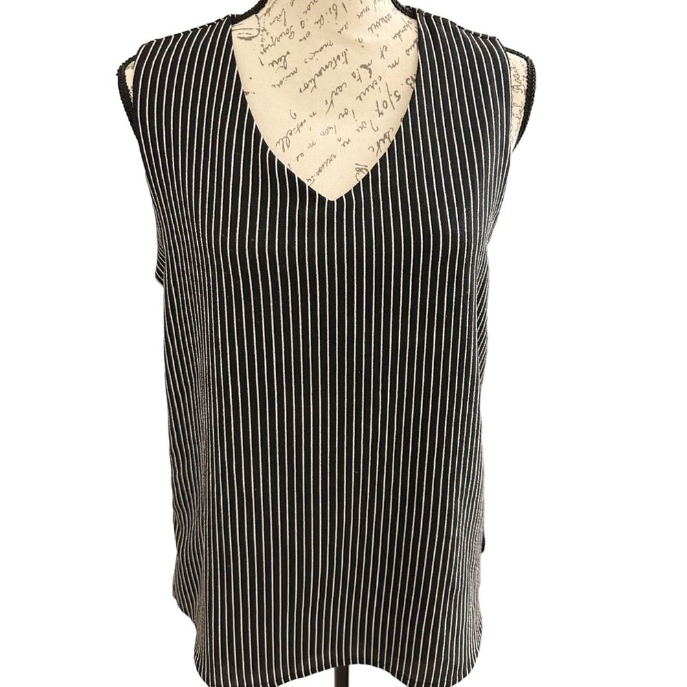 Halogen Black Sleeveless Blouse Top Striped Small